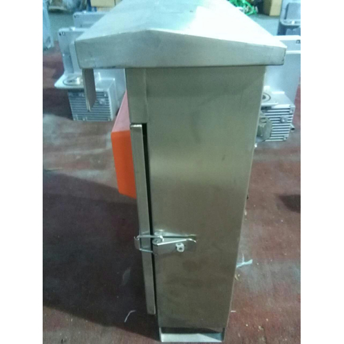 Stainless steel electrical box